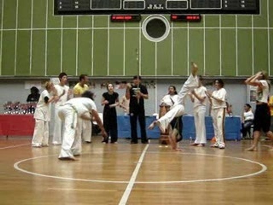 ACRO BRAZILIGHT