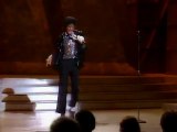 Moonwalk - Michael Jackson - Billie Jean - The First Moonwal