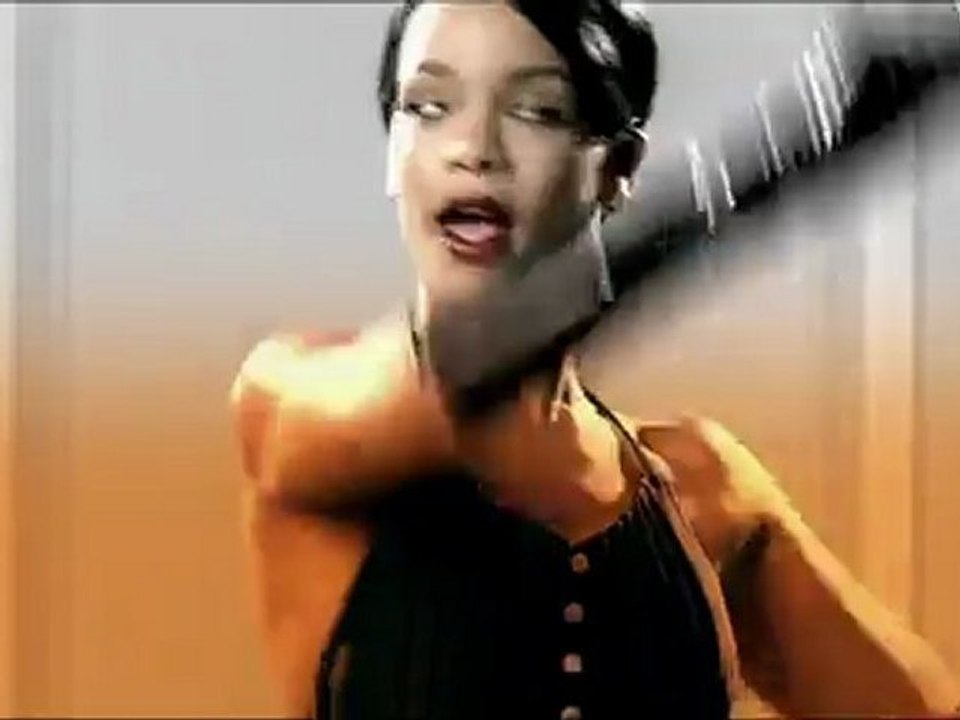 Rihanna - Umbrella  ft. JAY-Z