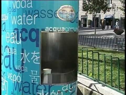 Napoli - Una fontana di acqua pubblica 'frizzante'