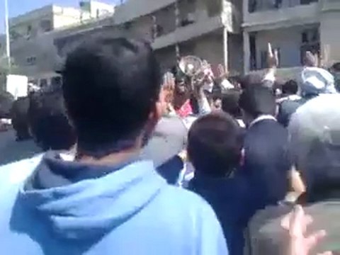 لعيونك يا شعب يا ثائر من درعا 27 3 2011