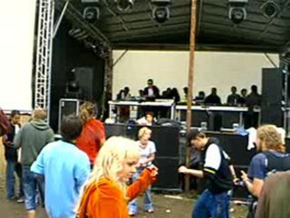 Astrix live @ Indian Spirit 06 Part2