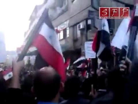 مظاهرة الكسوة من أجل نصرة بانياس و البيضة 12-4-2011 جزء 1