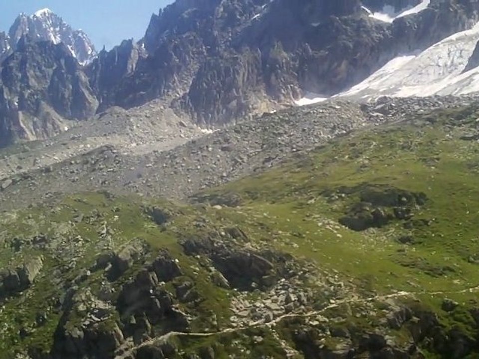 la paroi des aiguilles du midi