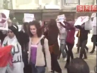 دمشق مظاهرة نسائية ساحة عرنوس 2-5-2011
