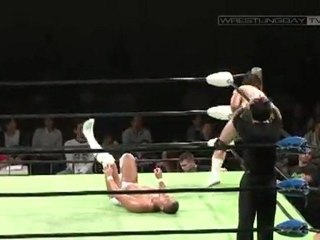 Go Shiozaki vs Jun Akiyama - (NOAH 11/03/11)