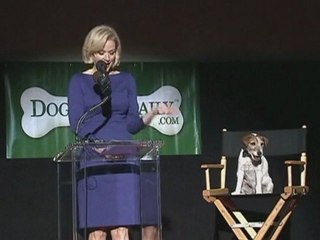 "Artist" pup Uggie leads dog awards