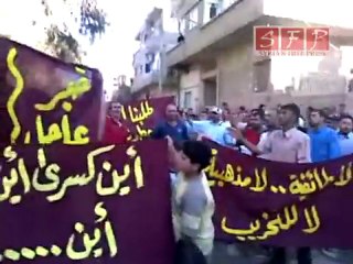 ديرالزور 4-6-2011 تشييع الشهيد معاذ الركاض