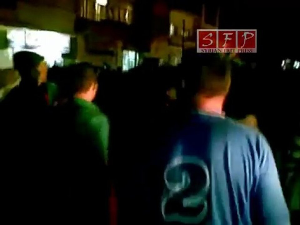 مظاهرات مسائية   كفرنبودة  حماه 6 7 2011