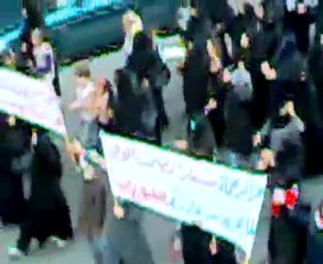 مظاهرة نسائية في حماة - 19-6-2011