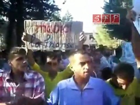 مظاهرة اللاجئين السوريين تضامنا مع حماة 7-7-2011