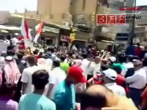 ديرالزور إعتصام ساحة الشهداء 11-7-2011