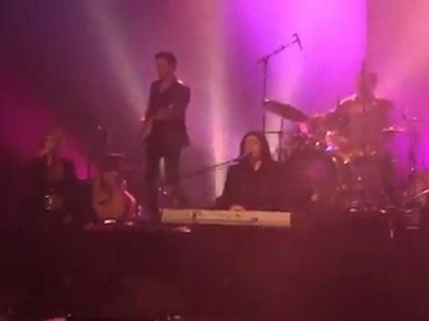 Thierry Vingre, Philippe Vanclès, Sabrina Klinkerberg & co - Je ne suis pas un héros (Daniel Balavoine)