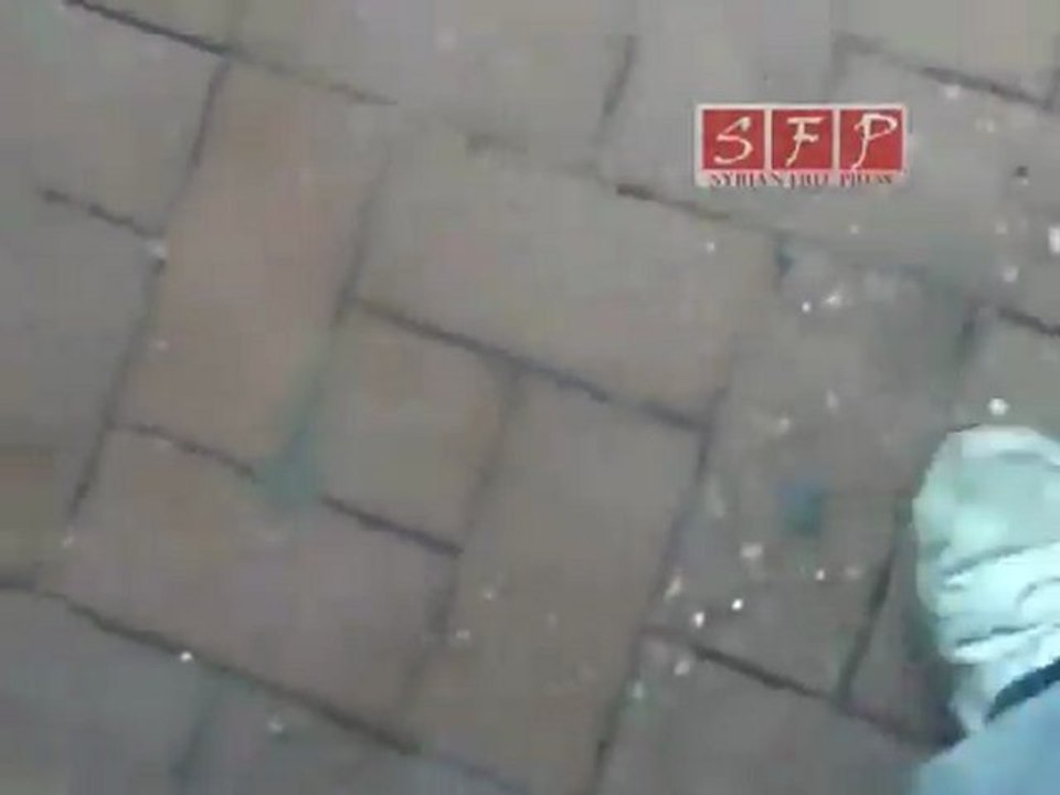 الامن الغادر يطلق الرصاص في دوما دمشق 15-7-2011