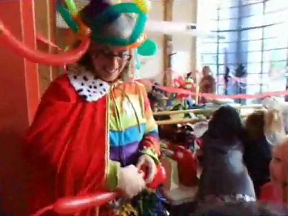 Hire 3-Coquitlam-BC-Entertainers-for-$125-hour