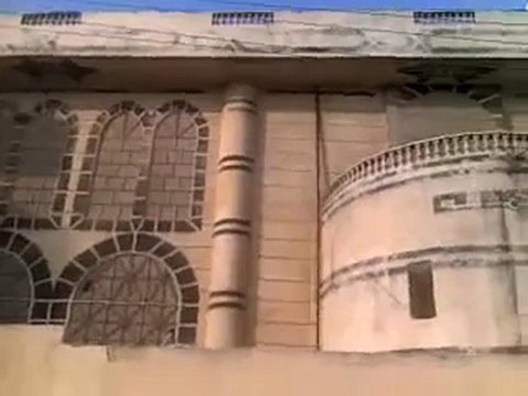 فري برس حمص كرم الزيتون اثار القصف ع جامع الرفاعي 4 12 2011 ج4