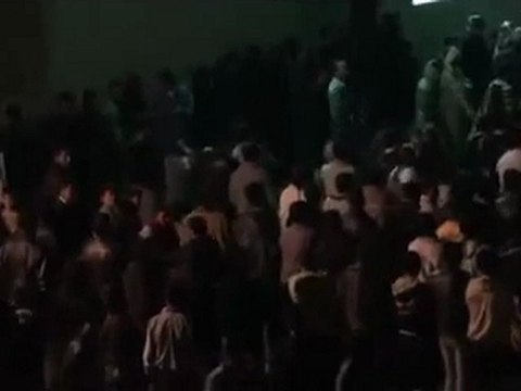 فري برس حمص دير بعلبة مظاهرة مسائية حاشدة 7 12 2011