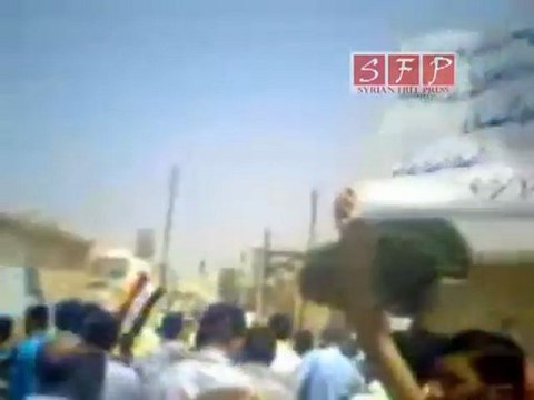 إدلب - معرة النعسان مظاهرات في جمعة احفاد خالد 22-7-2011