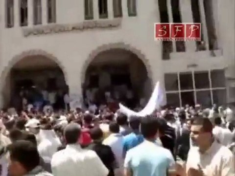 ادلب مظاهرات جمعة صمتكم يقتلنا 29-7-2011