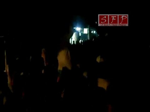 اللاذقية - الرمل وهي ويلا ما منركع الا لله 1-8-2011