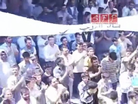ادلب - سرمين مظاهرات جمعة الله معنا 5-8-2011