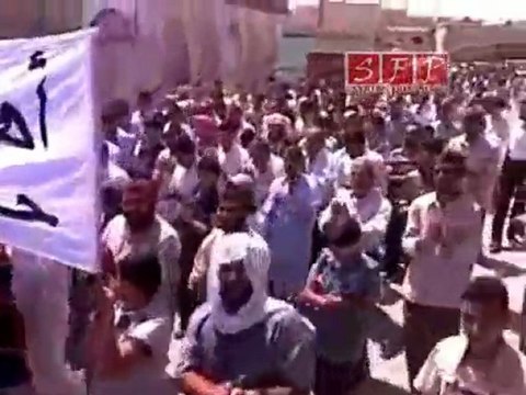 إدلب تفتناز - مظاهرة جمعة الله معنا 5-8-2011