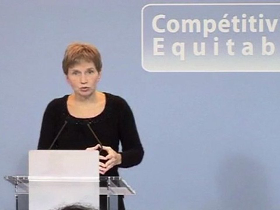 Laurence Parisot - Point Presse Medef - 17/01/2012 - Partie 1: Les agences de notation