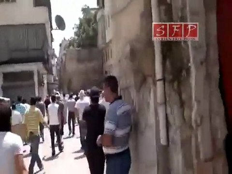 اللاذقية - أبطال جامع الفتاحي في جمعة الله معنا 5-8-2011