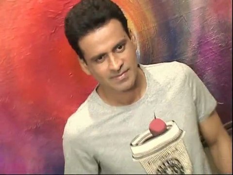Manoj Bajpai Says No To Paintings - Bollywood Events