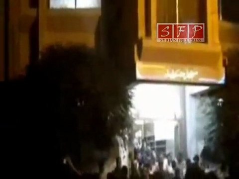 دوما لقطاط من مظاهرات بعد التراويح 6-8-2011