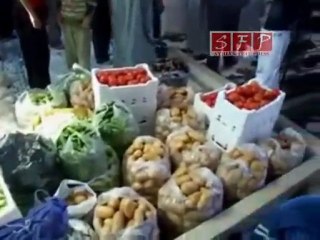 حملة بلدة جرجناز لمساعدة أهالي حماة المكوبين 6-8-2011