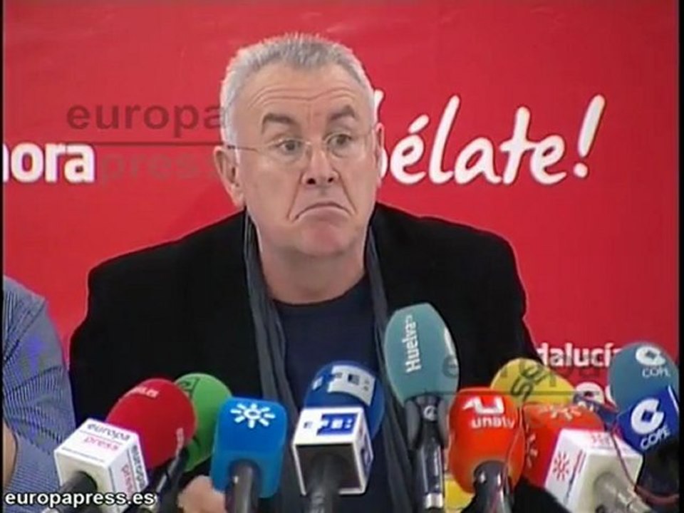 IU: "Montoro tiene matricular en asfixiar a CC.AA"