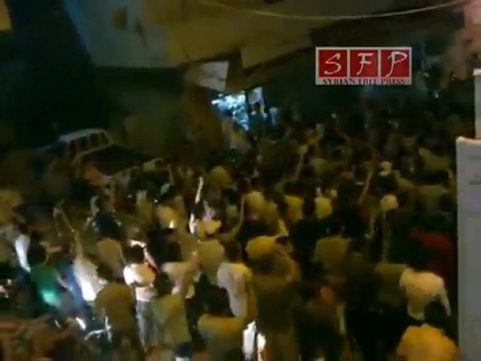 إدلب بنش مظاهرات رغم الحصار 10-8-2011