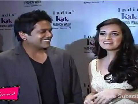 Lusty & Busty Dia Mirza Looks Gorgeous In White Attire @ India Kids Fashion Week