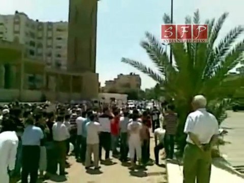 حمص الوعر جمعة لن نركع 12 8 2011