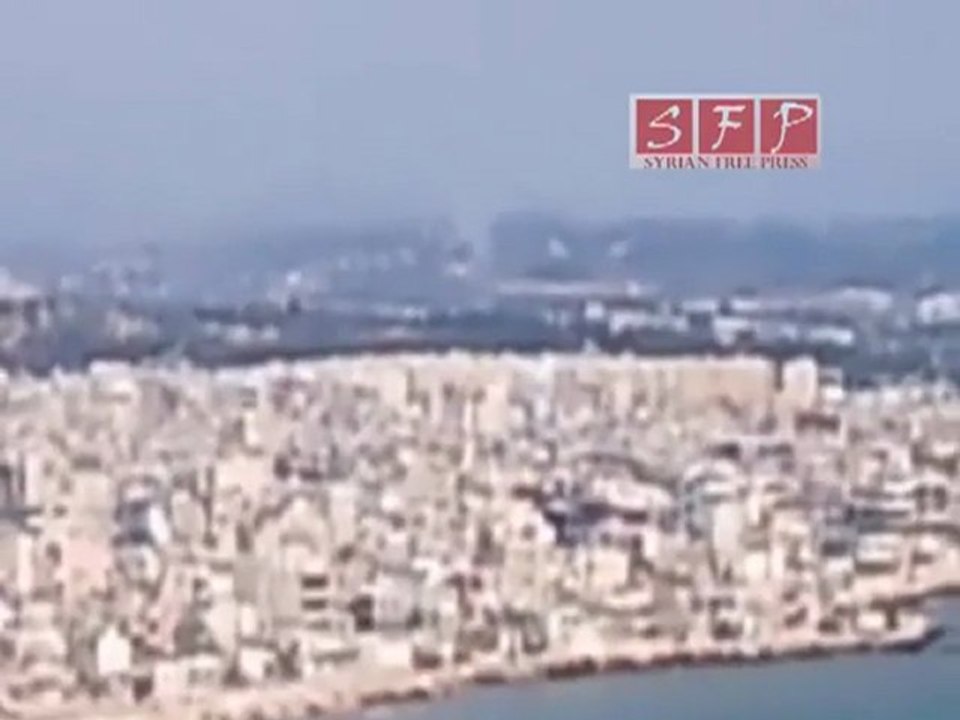 فري برس - اللاذقية - إطلاق النار على حي الرمل 15-8-2011