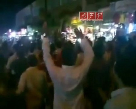 فري برس || ادلب معرة النعمان مسائية بعد التراويح 13-8-2011