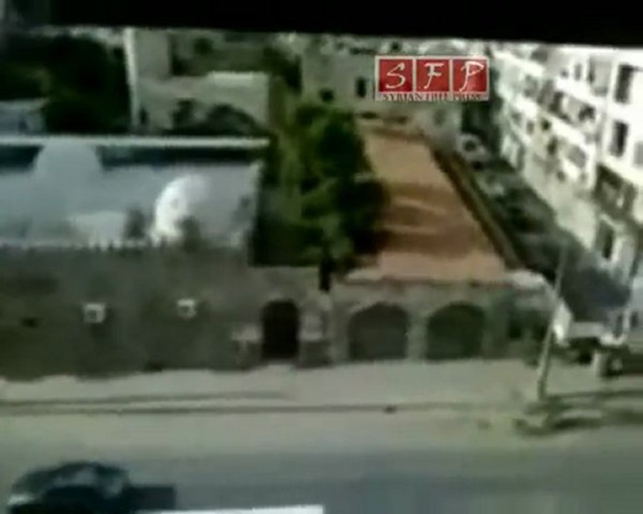 فري برس || اللاذقية إطلاق نار كثيف في الصليبة 13-8-2011