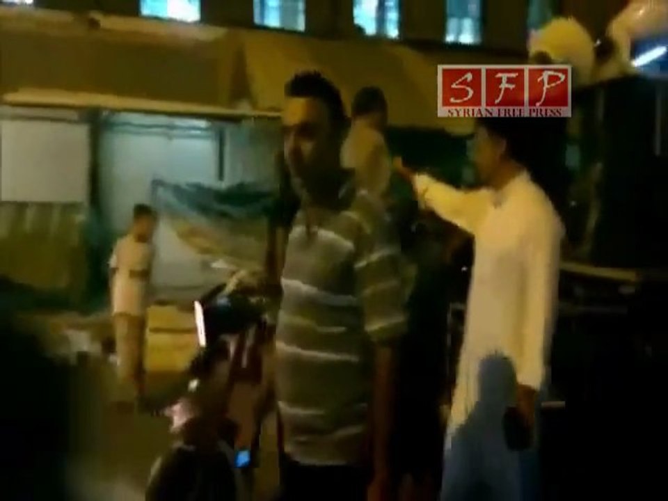 فري برس - ادلب سراقب مسائية بعد التراويح 15 رمضان 15-8-2011