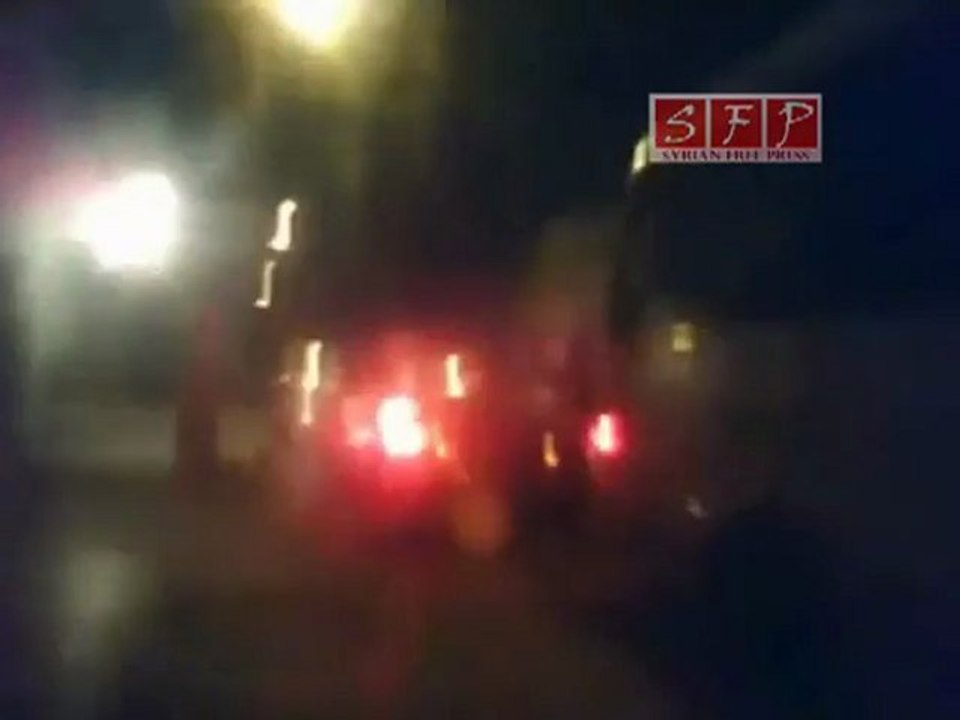 فري برس   حلب حي الميسر حشود التواجد الأمني في الميسر لقمع المظاهرة 16 رمضان 16 8 2011