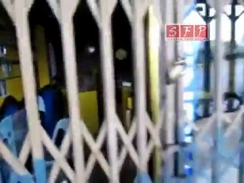 فري برس حماة تكسير ونهب المحلات في حي المحطة والكتابة على الجدران