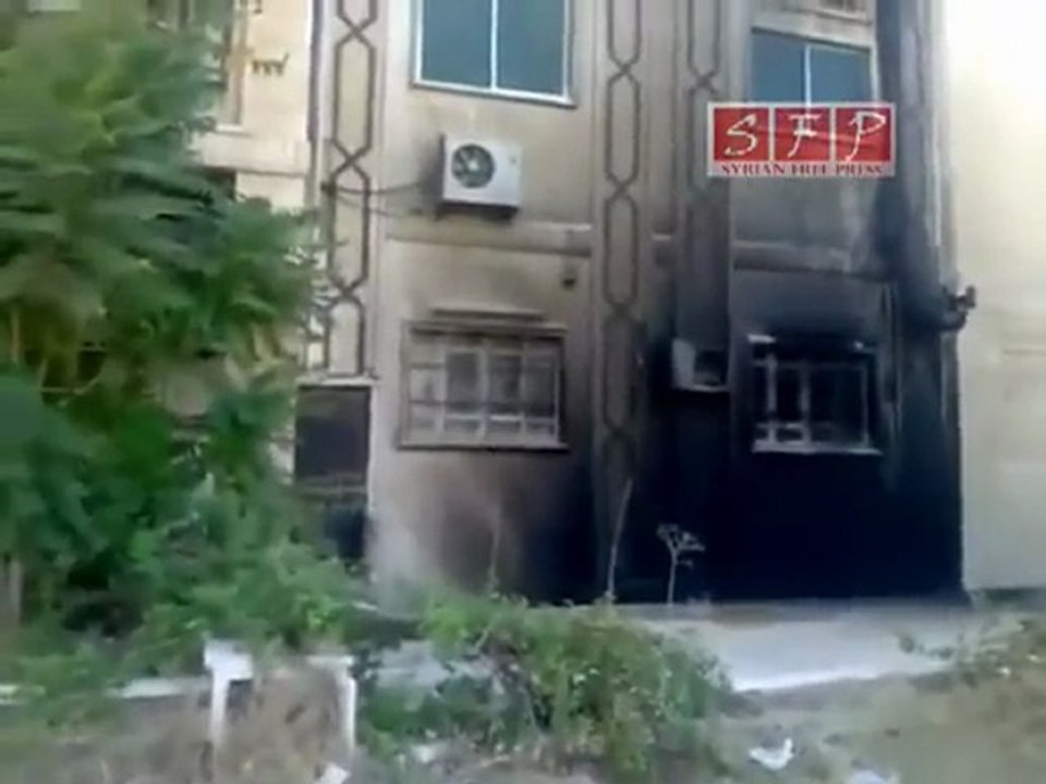 فري برس   حماة  قصف معهد تحفيظ القران للاناث في حي الاندلس