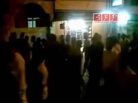 حماه مسائية أبطال حلفايا ضد نظام المجرم بشار 16 8 2011