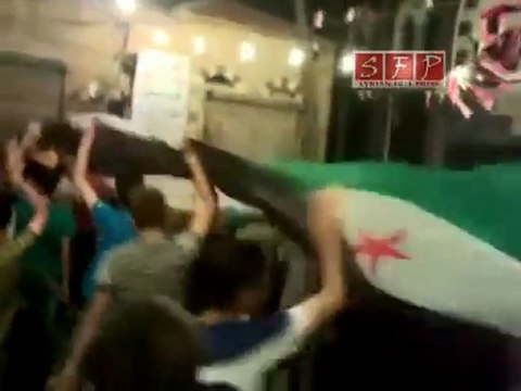 فري برس | حمص باب هود 16 رمضان بوجود علم الإستقلال16-8-2011