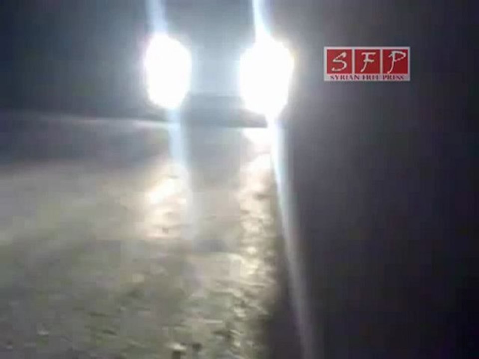 فري برس   حماة الأربعاء مظاهرات طيارة بعد التراويح 17 8 2011