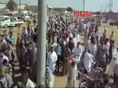 ادلب جرجناز تشييع الشهيد ديب الصالح 16رمضان16 8 2011