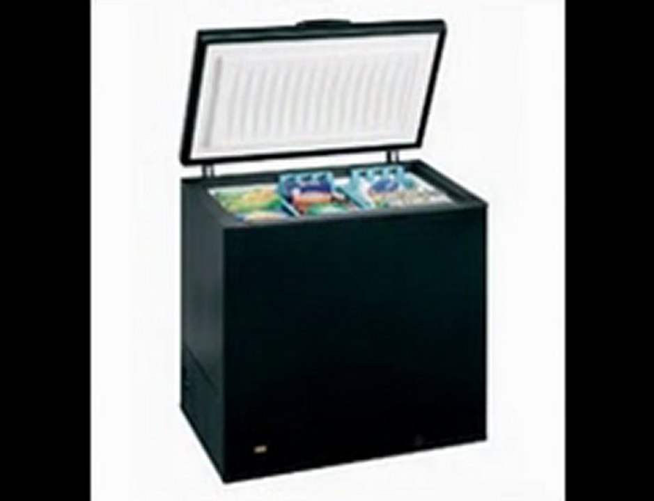 Frigidaire FFC0723GB Foot Manual-Defrost Chest Freezer, Black