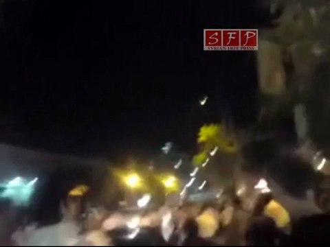 فري برس - حلب وصول الثوار الى الحديقة العامة 17-8-2011