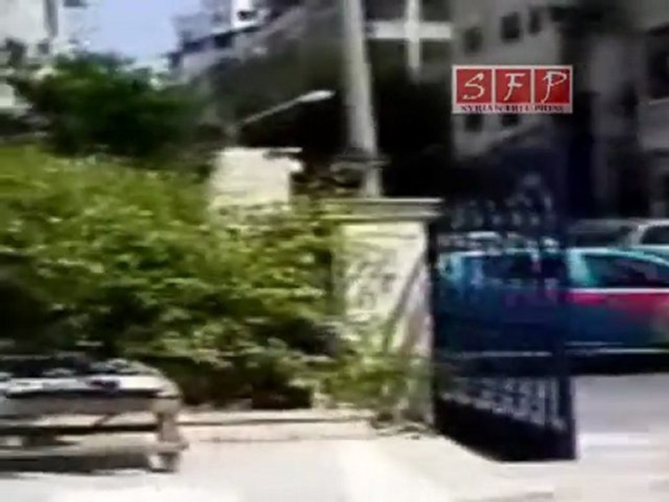 فري برس   اللاذقية جامع الحسين جمعة بشائر النصر 19 رمضان آب 19 8 2011