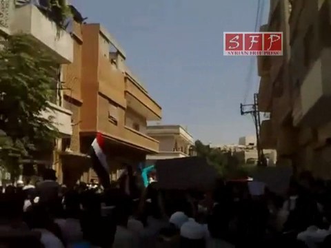 فري برس حمص ابطال باب الدريب وباب تدمر في مظاهرة حاشدة جمعة 19 8 2011
